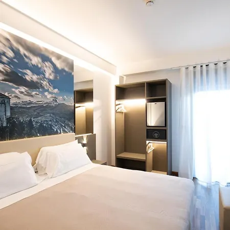 Federico Ii L'Aquila