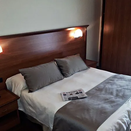 Ξενοδοχείο Federico Ii 3*