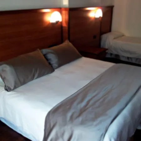 Federico Ii Hotel LʼAquila