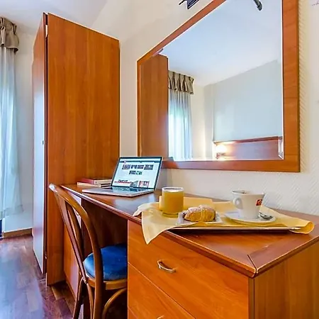 Federico Ii Hotel