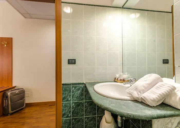 Hotel Federico Ii LʼAquila